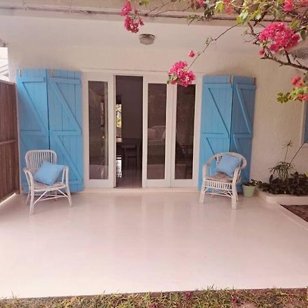 Tamam Beach Shack Apartment Mahebourg Exterior photo